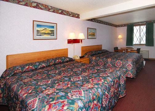 Rodeway Inn Grand Haven Room photo